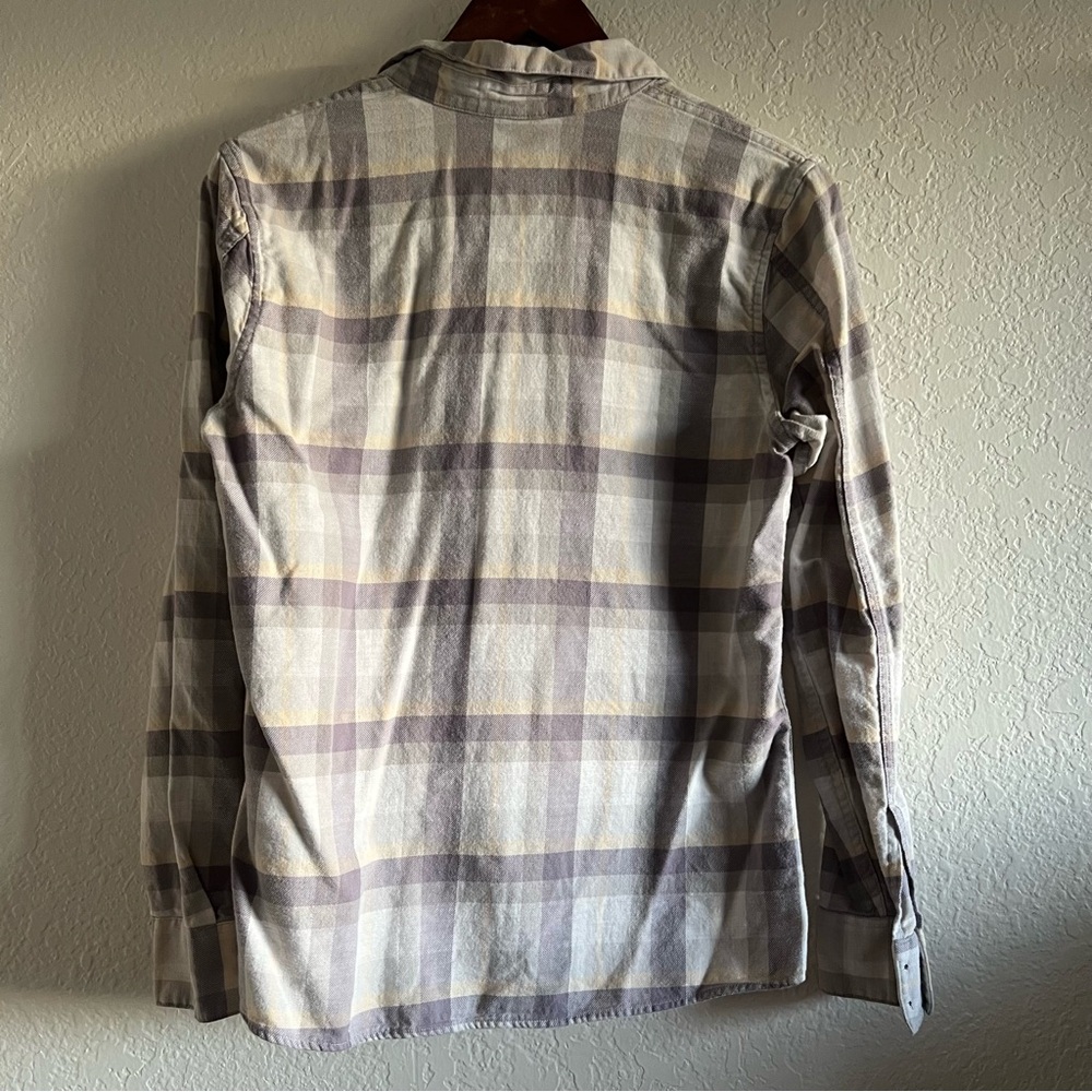 EUC Patagonia Women’s Flannel long sleeve size 8 - Picture 4 of 4